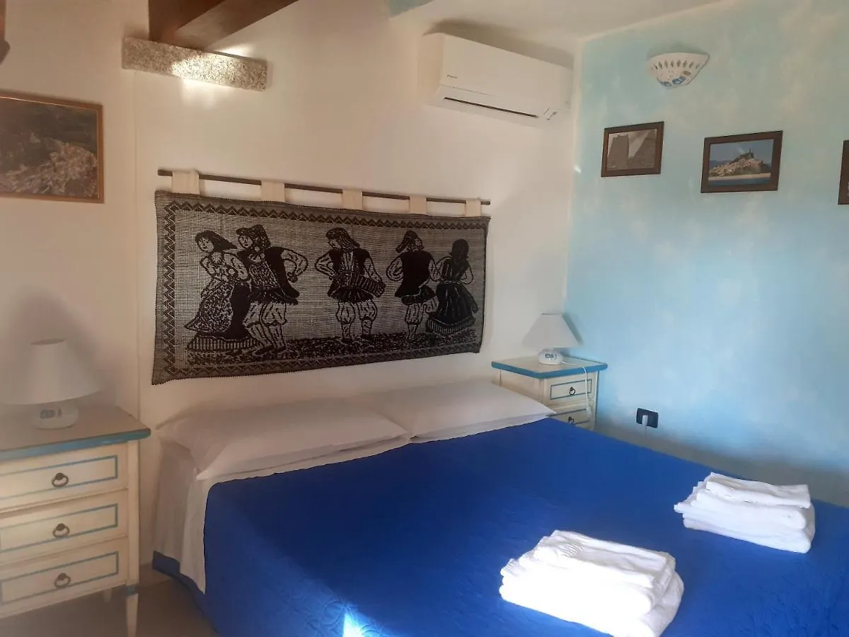 B&B Feronia Posada  Italia