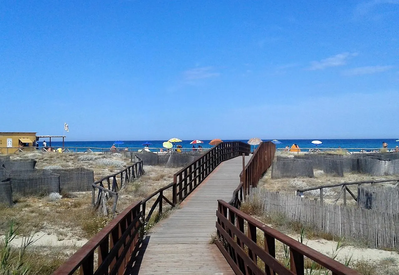 B&B Feronia Posada  Italia